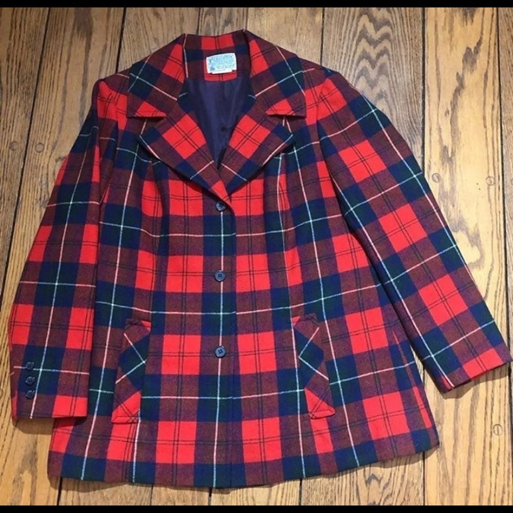 Pendleton Vintage Woman’s Plaid Tartan Coat